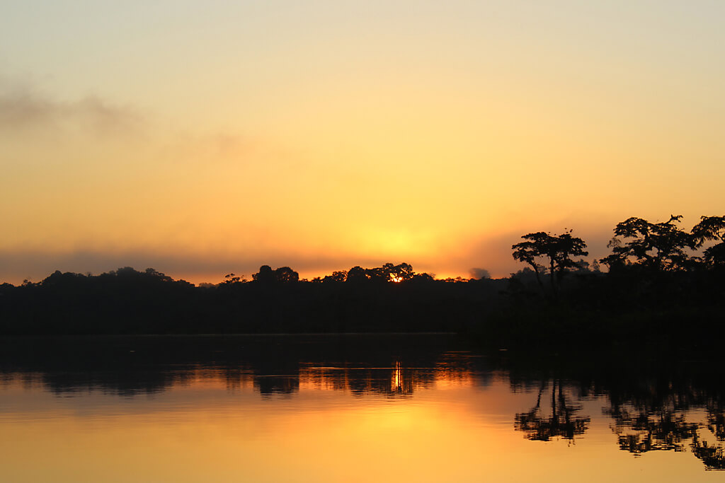 Sonnenaufgang über der Lagune Grande