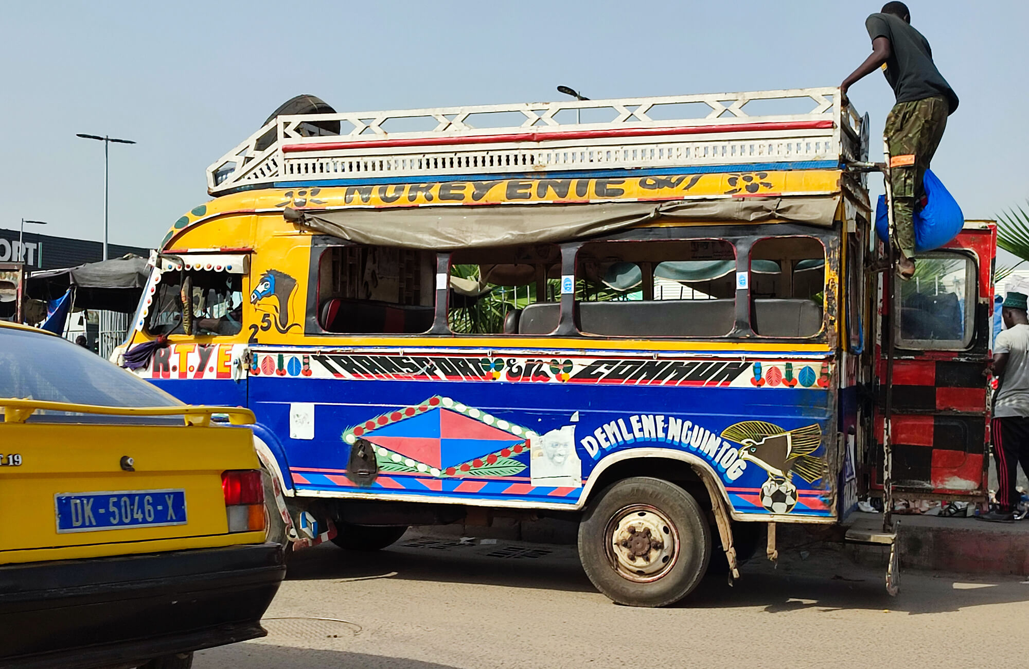 Gemeinschaftstaxi in Dakar Senega